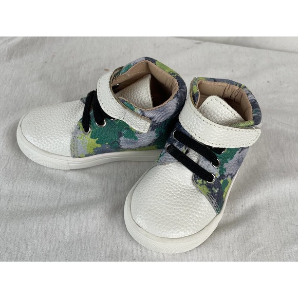 Little Penguin 6-12m Baby Shoes Leather High top, White, Blue/green Splatter EUC - Picture 1 of 8